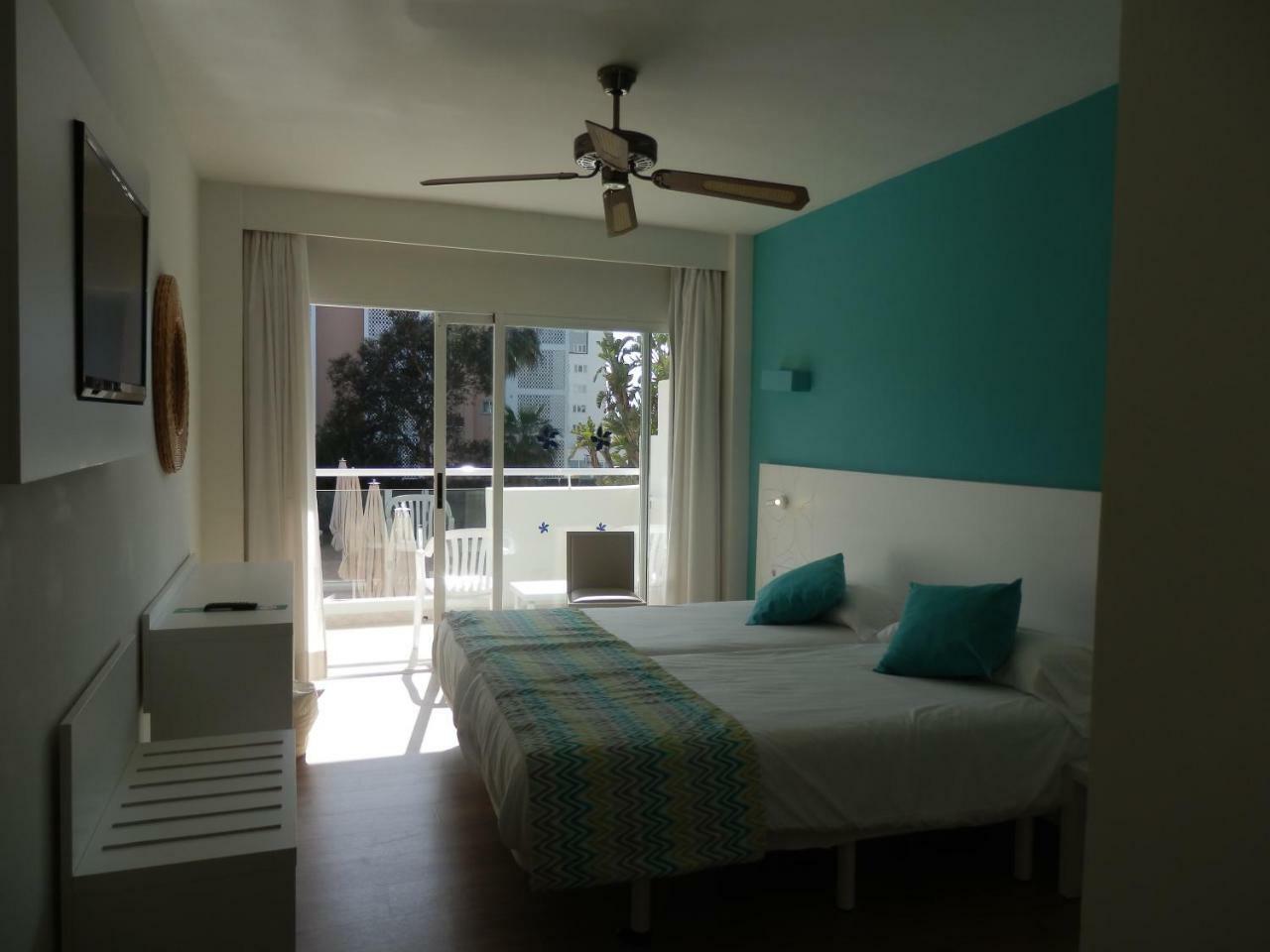 Dreibettzimmer (2 Erwachsene + 1 Kind)